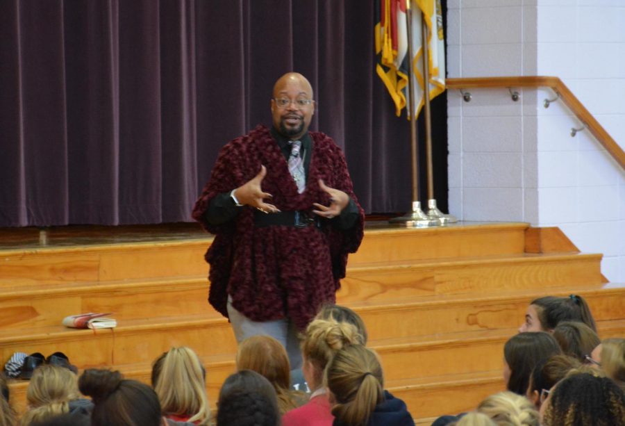 Rodney Glasgow speaking to the LOTAs during Kindness Week